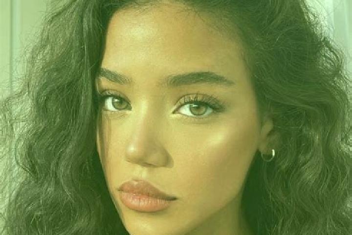 Anubis Plinko slot machine