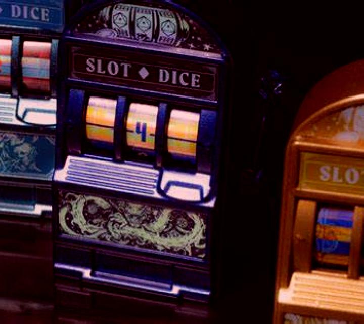 Fruiterra slot machine