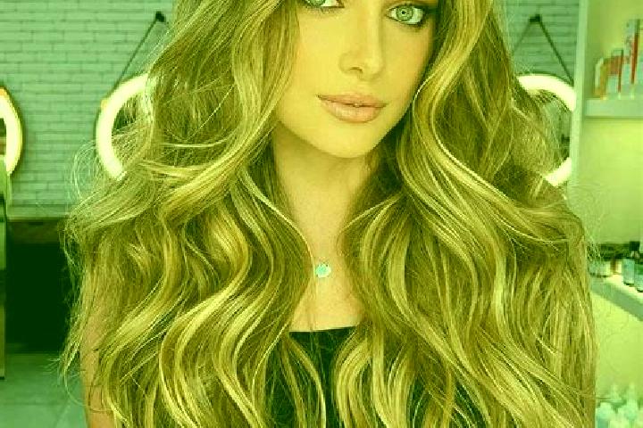 I Luv Suits slot machine